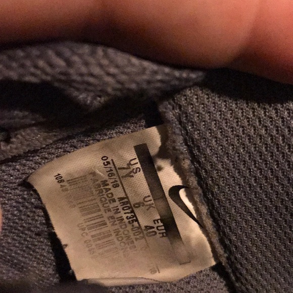 Nike Air Force - Picture 5 of 8